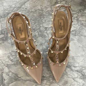 Valentino Rockstud Caged Patent Leather Pump
